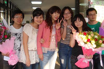 2009 (69).JPG - June 6, 2009 海洋畢業典禮